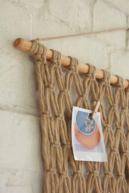 Macrame Picture hanger comes with 10 clips